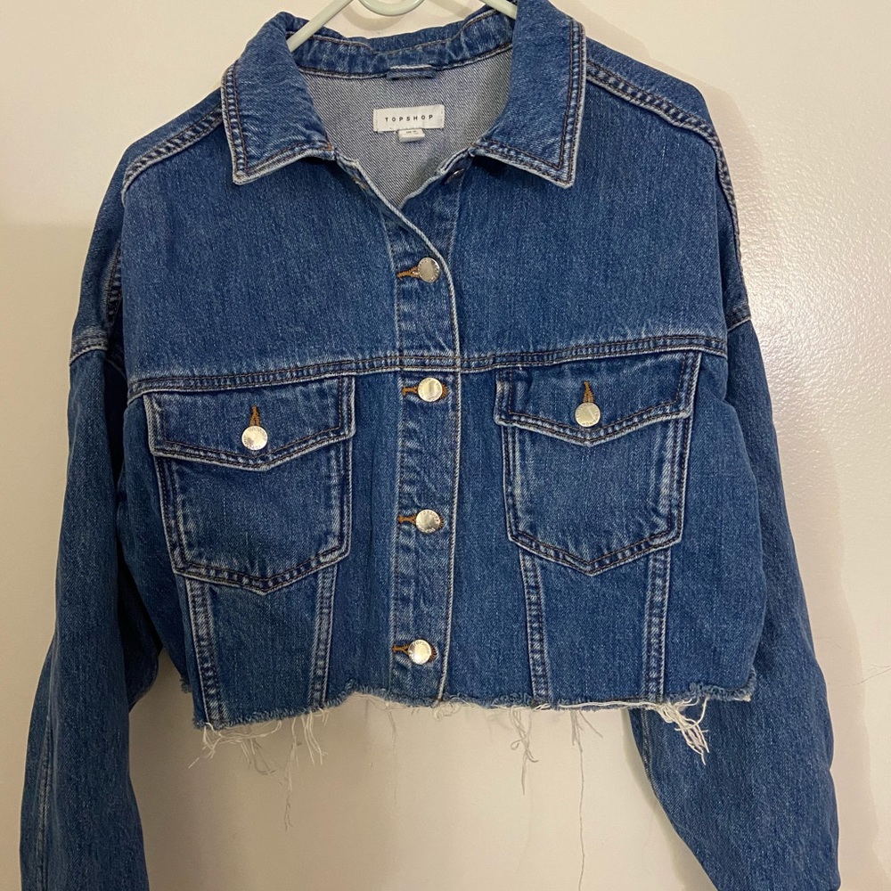 Crop denim jacket